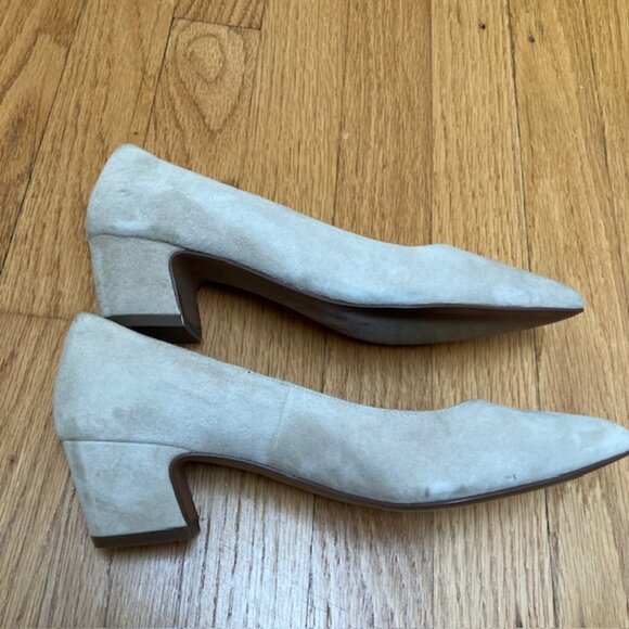 Linea Paolo Beige Block heel Suede Pumps size 5.5 - Picture 3 of 8